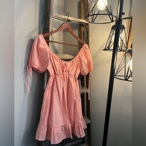 Almost Famous - Forever 21 - Peach Puff Sleeve Peasant Dress